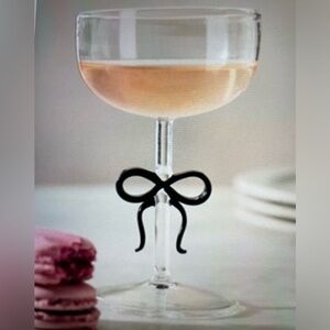 ❤️ ANTHROPOLOGIE BENEDITA BLACK BOW COUPE WINE GLASS NEW